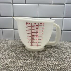 Tupperware Vintage 500-7 Mix-N-Store 8 cup 2 Qt. Measuring Bowl